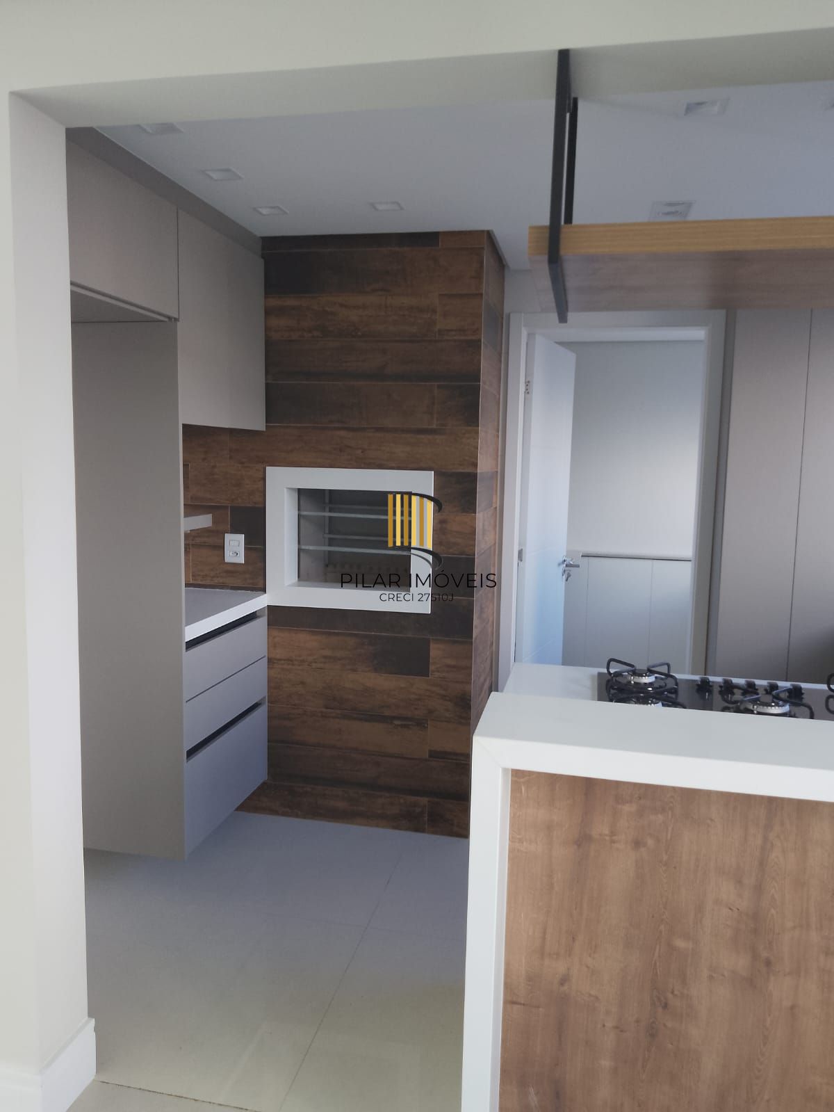 Apartamento GARDEN novo com 3 dormitórios 3 suítes 3 vagas no Passo Dareia