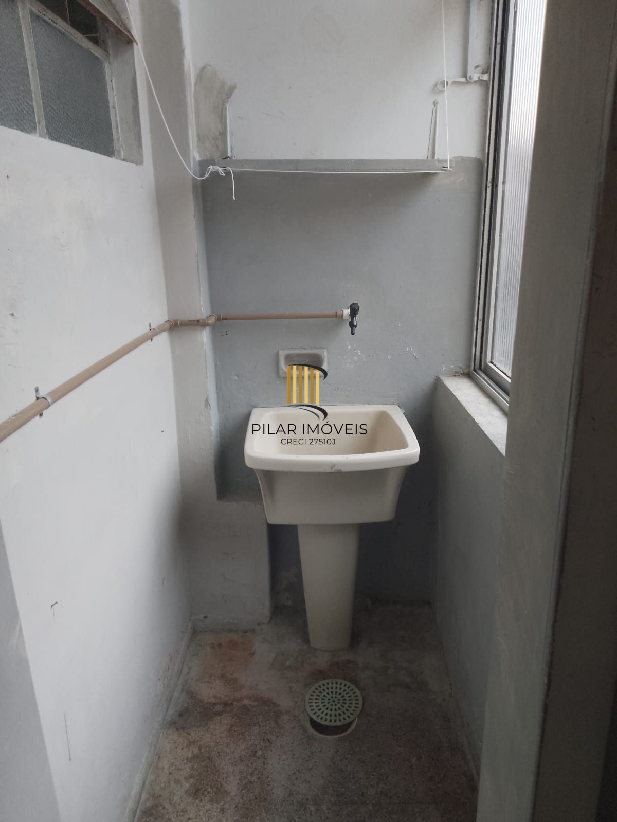 Apartamento 02 dormitórios bairro Cristal Porto Alegre RS