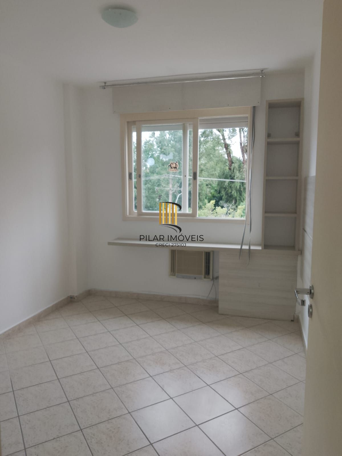 Apartamento 03 dormitórios 1 suíte 1 vaga de garagem no Bairro Menino Deus