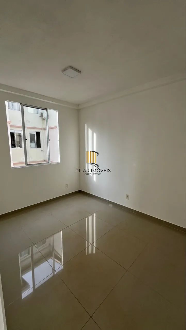 Apartamento Reformado com 03 dormitórios e vaga de garagem no Alto Petrópolis