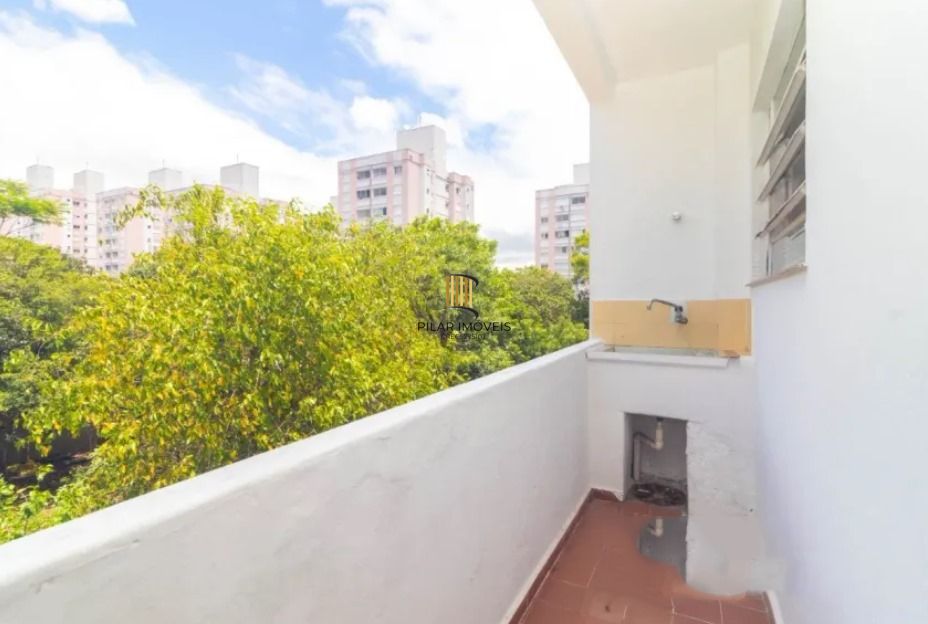 Apartamento 02 dormitórios bairro São José