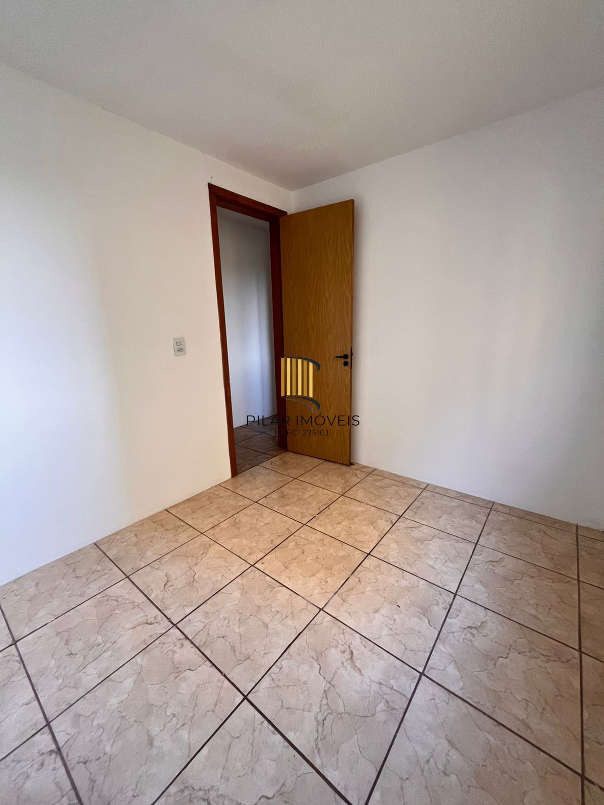 Apartamento 2 dormitórios vaga de garagem rotativa no bairro Vila Nova