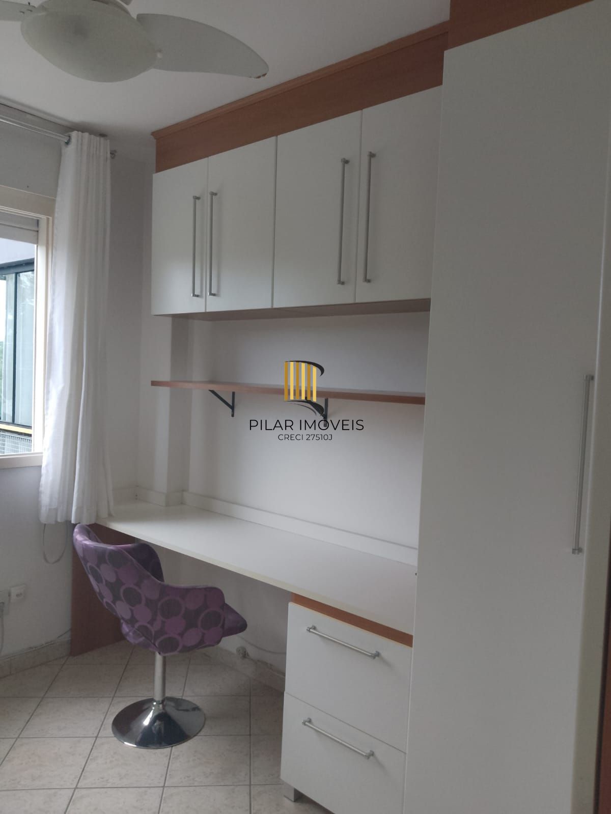 Apartamento 03 dormitórios 1 suíte 1 vaga de garagem no Bairro Menino Deus