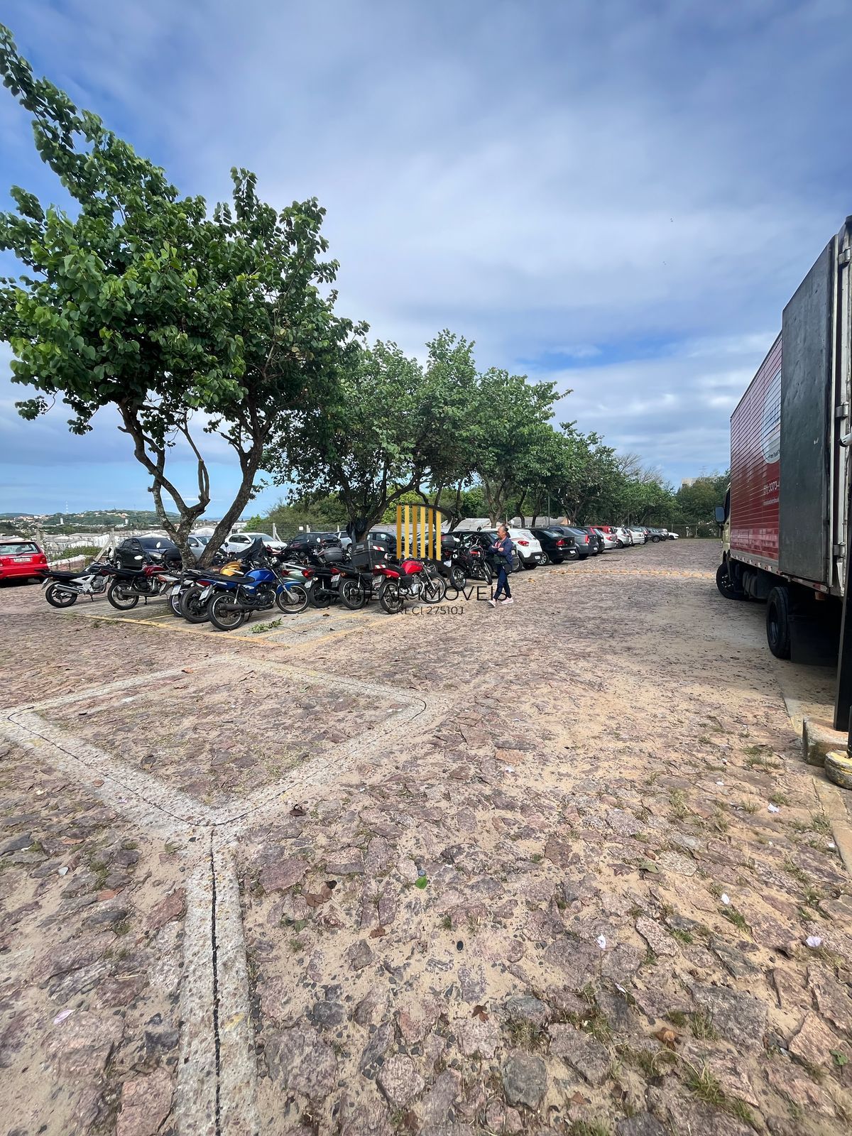 Apartamento 2 dormitórios vaga de garagem rotativa no bairro Vila Nova