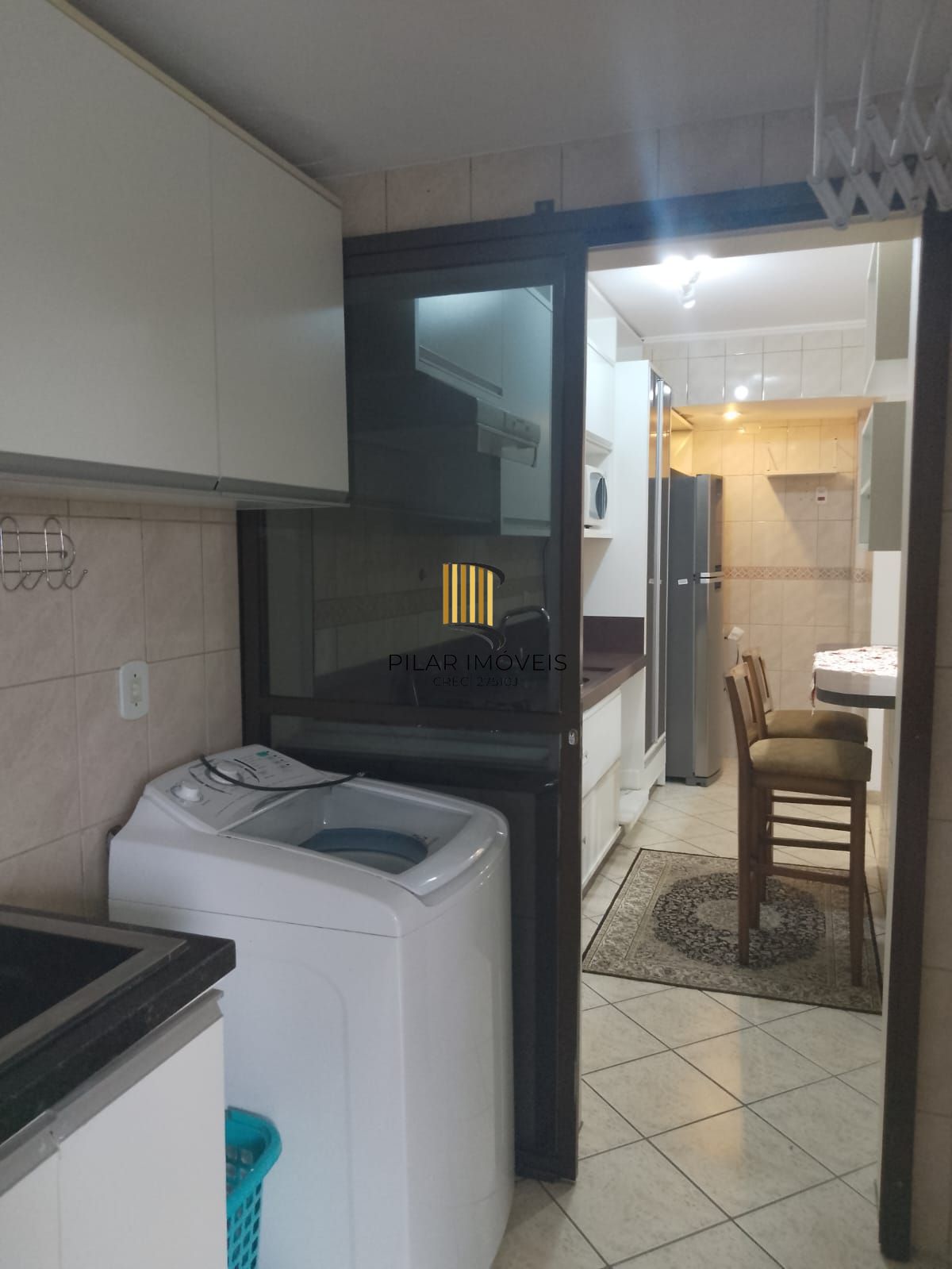 Apartamento 03 dormitórios 1 suíte 1 vaga de garagem no Bairro Menino Deus