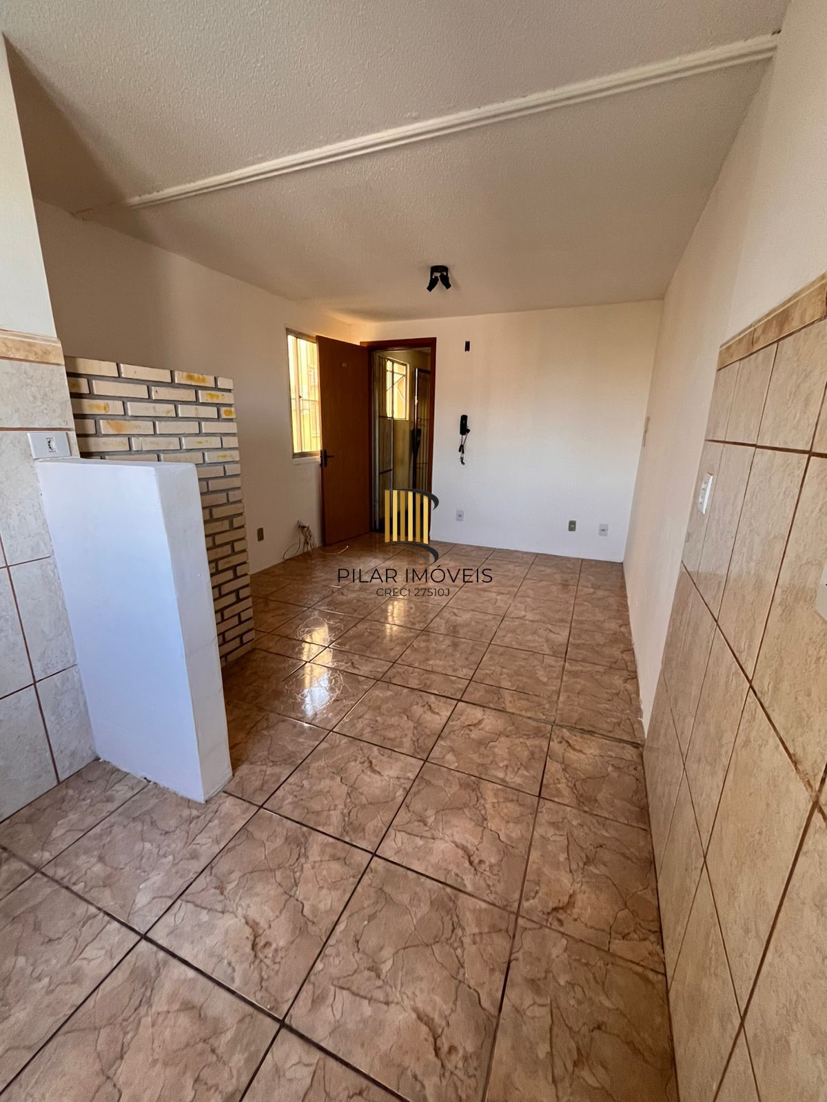 Apartamento 2 dormitórios vaga de garagem rotativa no bairro Vila Nova