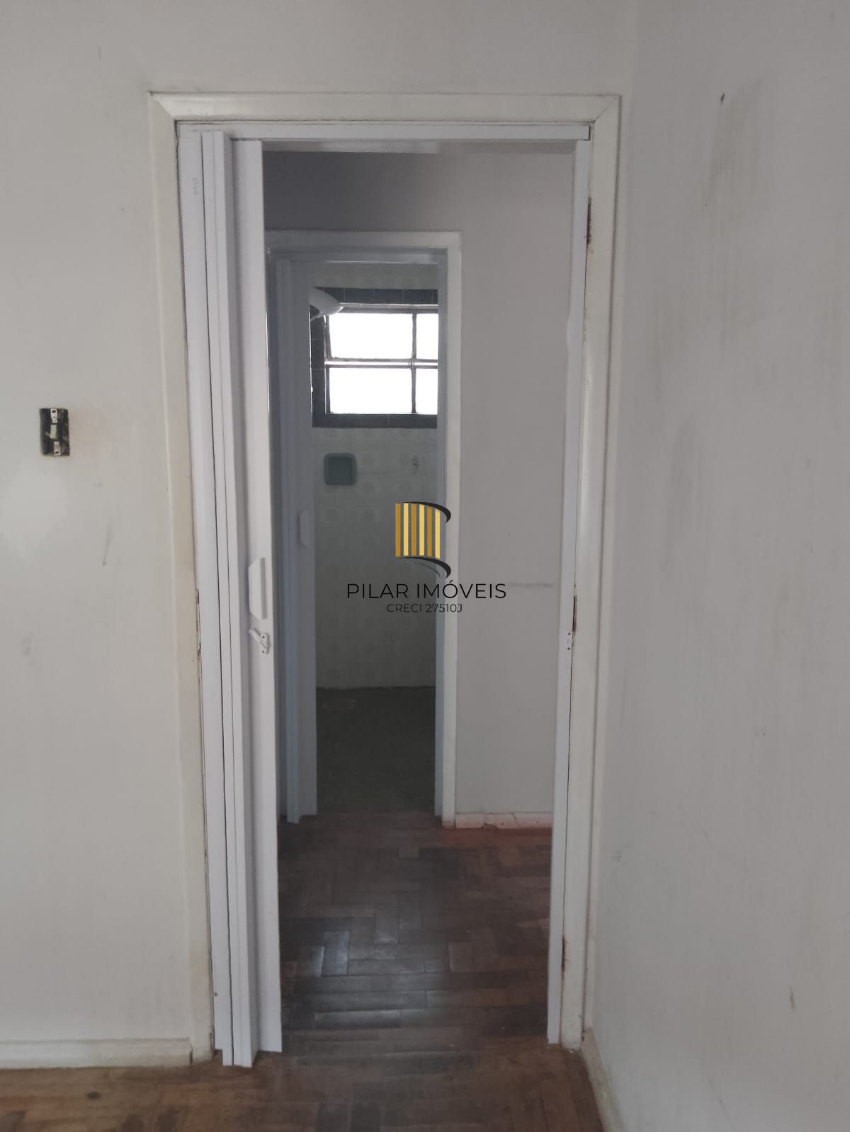 Apartamento 02 dormitórios bairro Cristal Porto Alegre RS