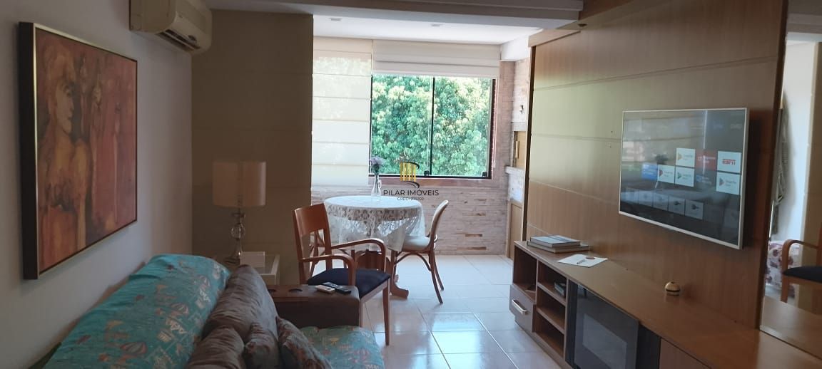 Apartamento no bairro Tristeza, com 2 dormitórios, suíte, vaga para 2 carros