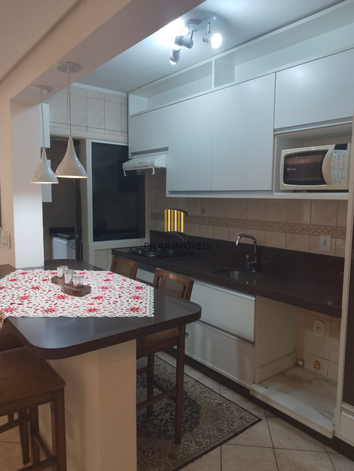 Apartamento 03 dormitórios 1 suíte 1 vaga de garagem no Bairro Menino Deus