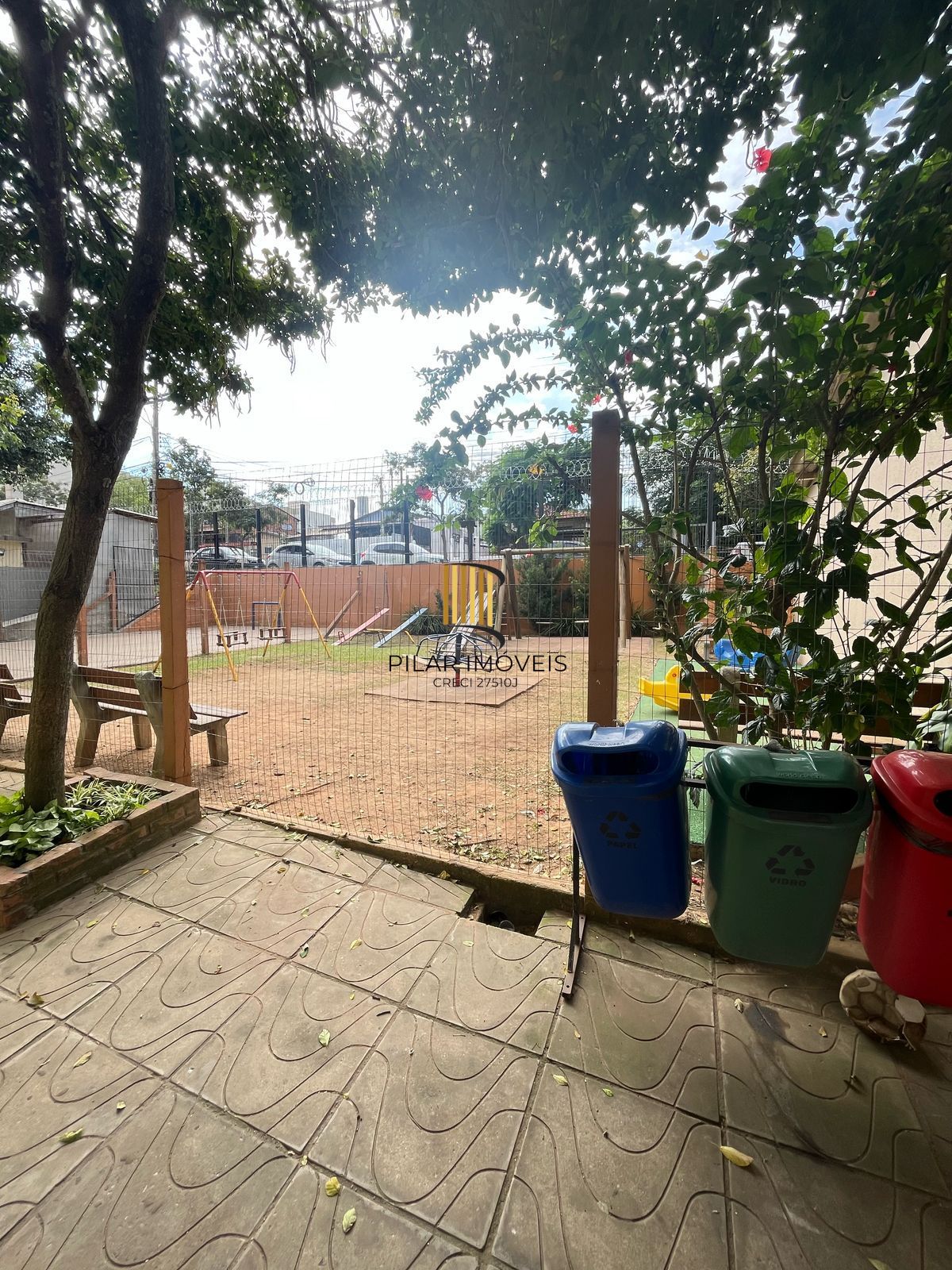 Apartamento 2 dormitórios vaga de garagem rotativa no bairro Vila Nova