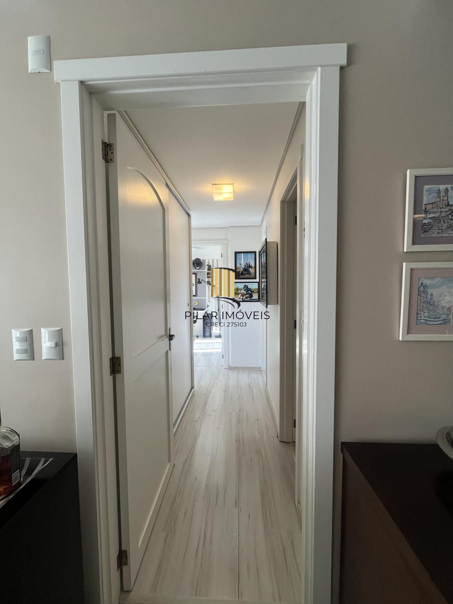 Apartamento 3 dormitórios, 1 suíte, 3 vagas no bairro Jardim Botânico