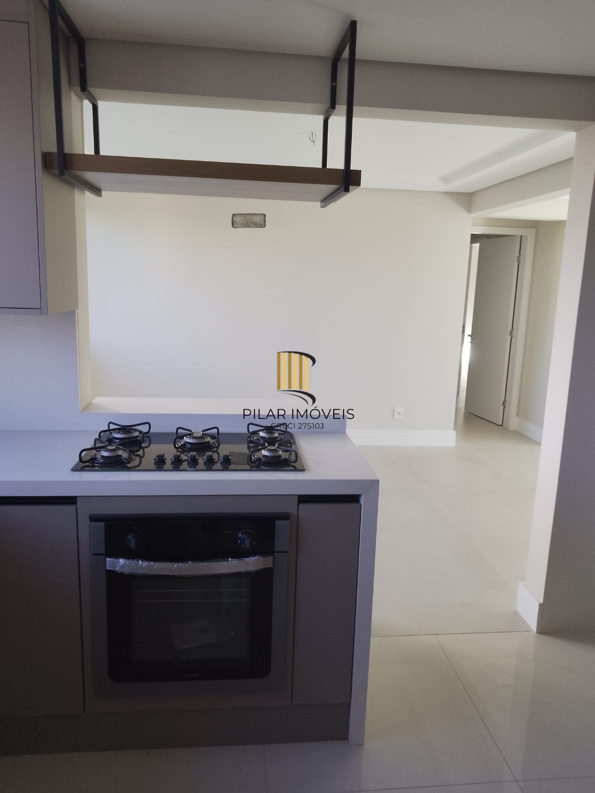 Apartamento GARDEN novo com 3 dormitórios 3 suítes 3 vagas no Passo Dareia