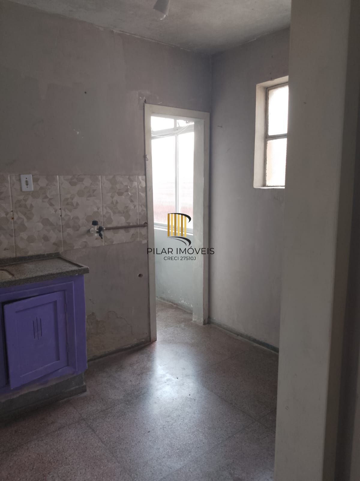 Apartamento 02 dormitórios bairro Cristal Porto Alegre RS