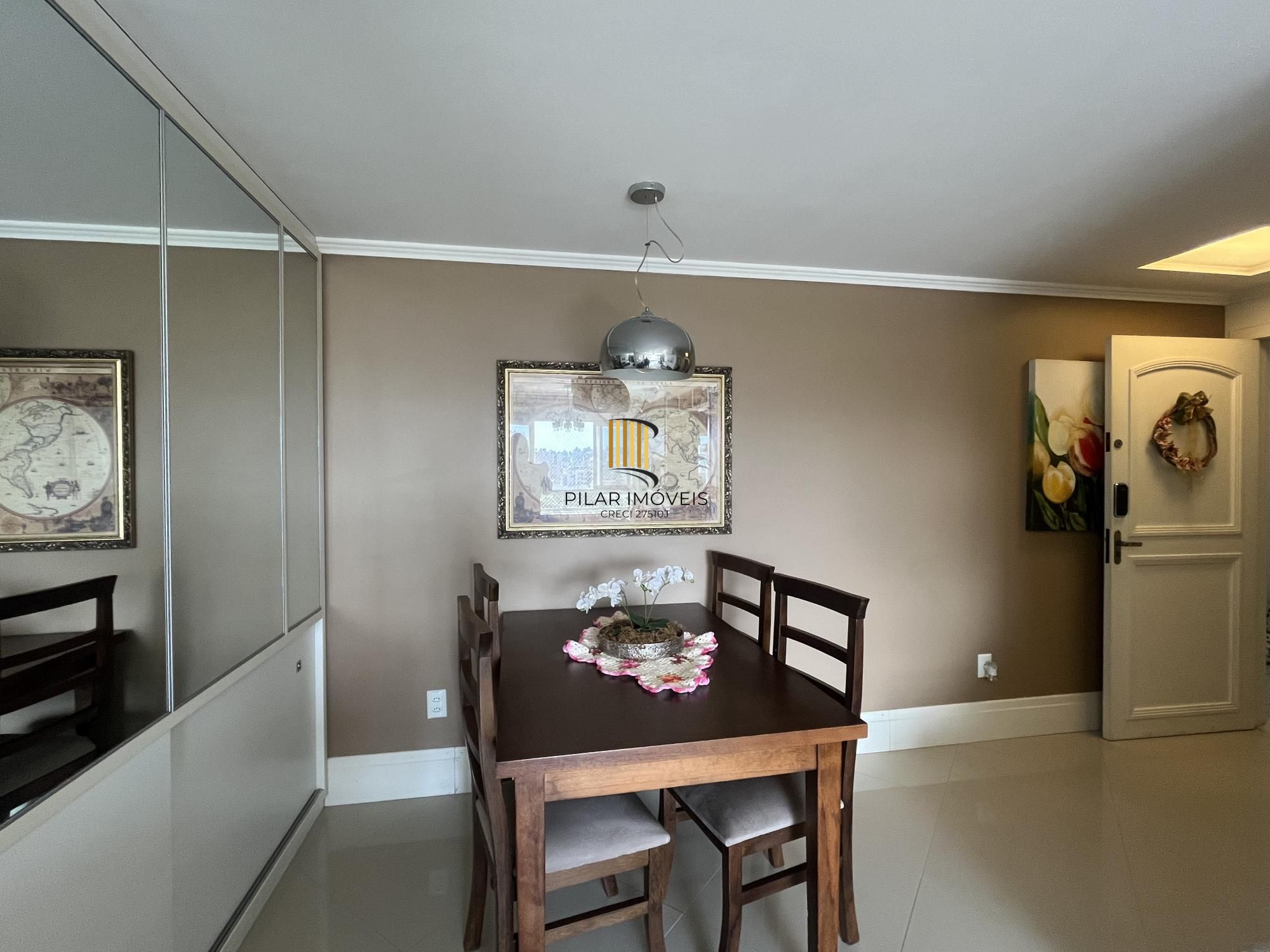 Apartamento 3 dormitórios, 1 suíte, 3 vagas no bairro Jardim Botânico