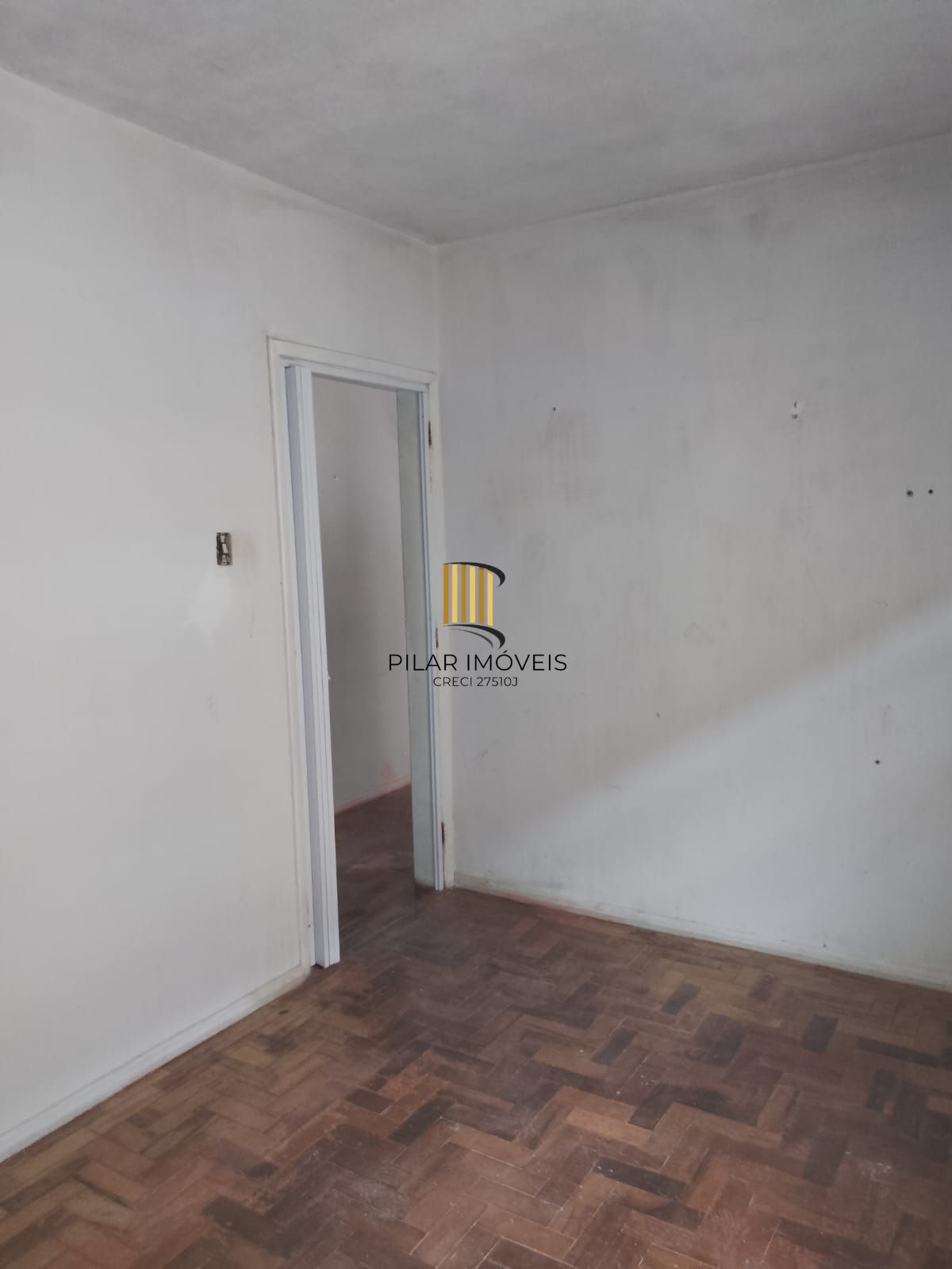 Apartamento 02 dormitórios bairro Cristal Porto Alegre RS