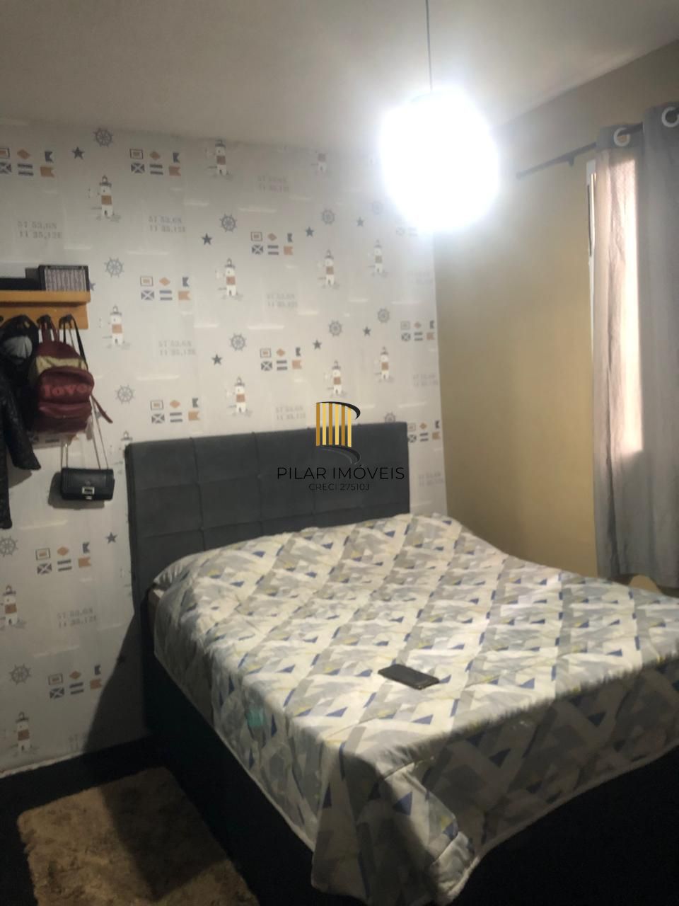 Apartamento térreo com 01 dormitórios e com 02 vagas por proprietário
