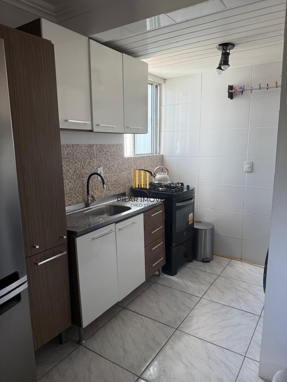 Apartamento 02 dormitórios com vaga rotativa.