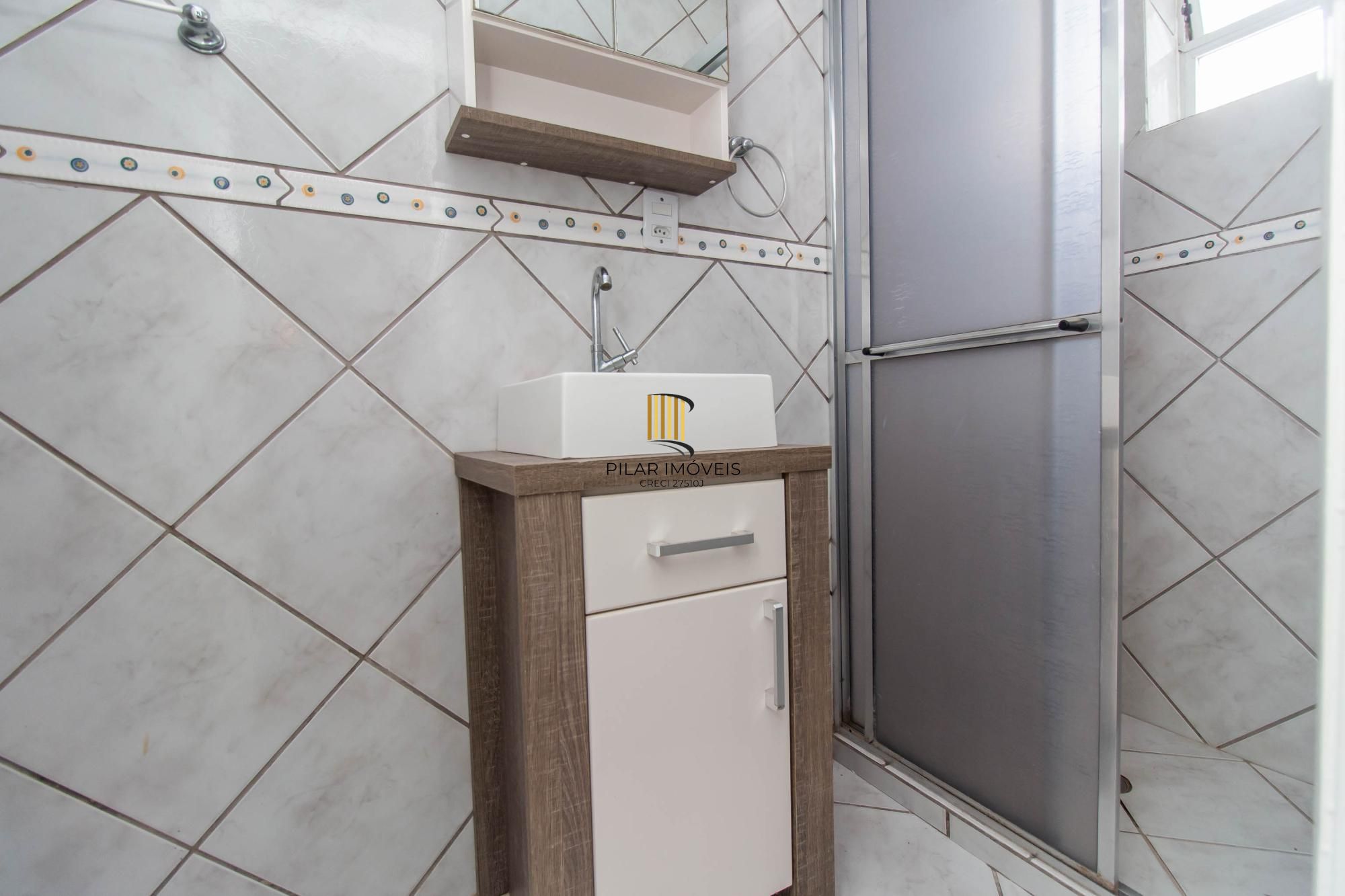 Studio mobiliado