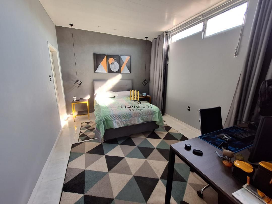 CASA COMERCIAL E RESIDENCIAL EM CANOAS