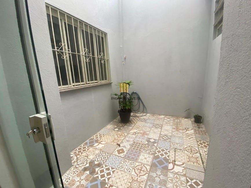 Casa Residencial ou Comercial Próxima ao Iguatemi – 379m² | 5 Vagas | Energia Solar