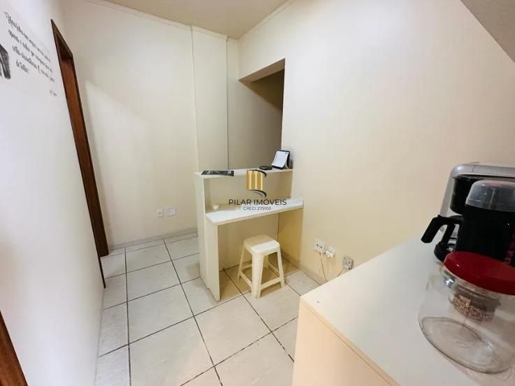 Sala comercial mobiliada
