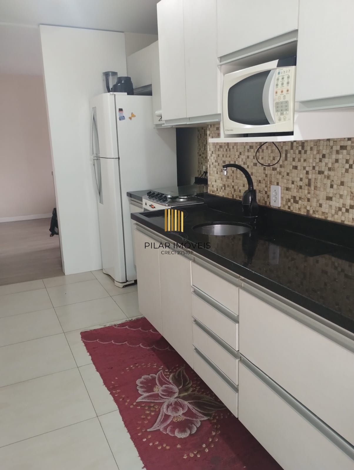 Apartamento 02 dormitórios com vaga no Bairro Sarandi