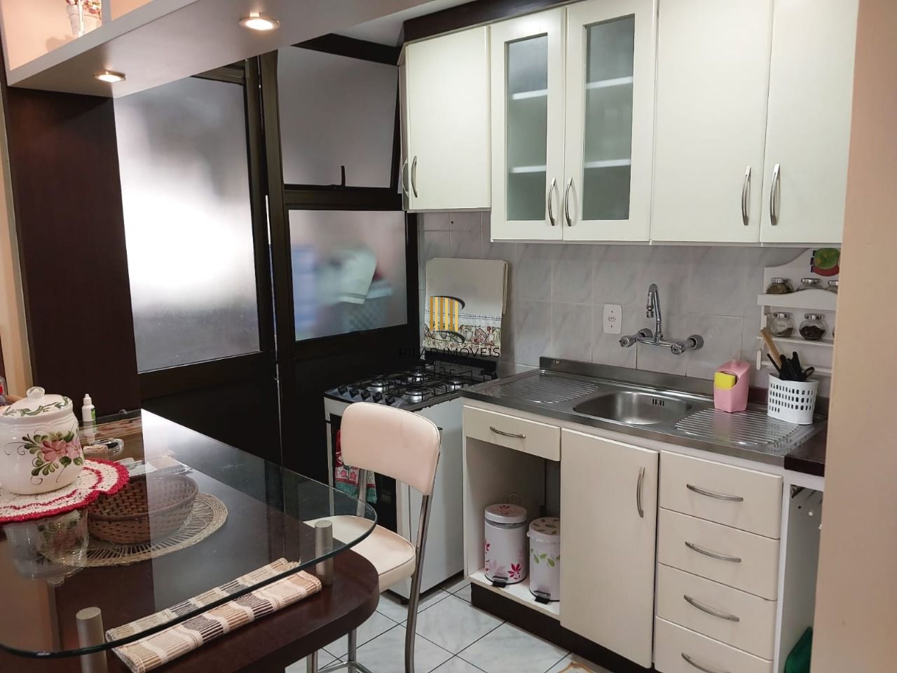 Apartamento 03 dormitórios sem 01 suite com 02 vagas de garagem escriturada