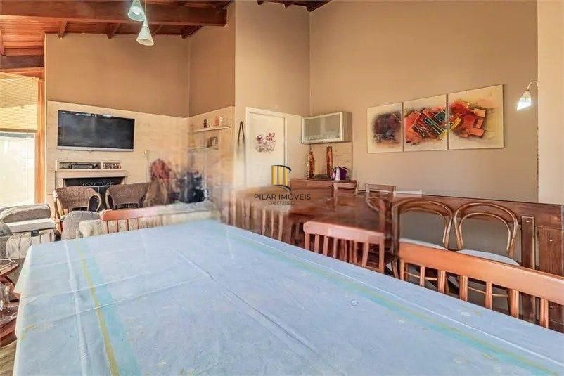 Cobertura 3 dormitórios com 1 suíte e 1 vaga em Frente  ao Hosp. Conceição