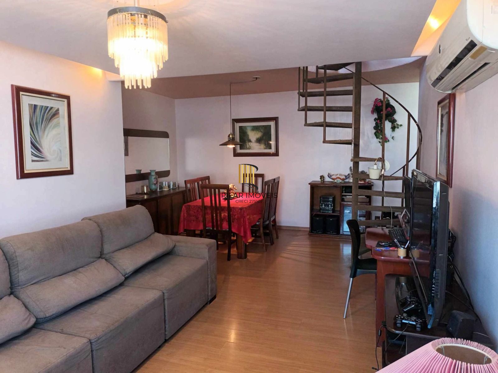 Cobertura duplex 192 m2 área privativa e 02 vagas de garagem