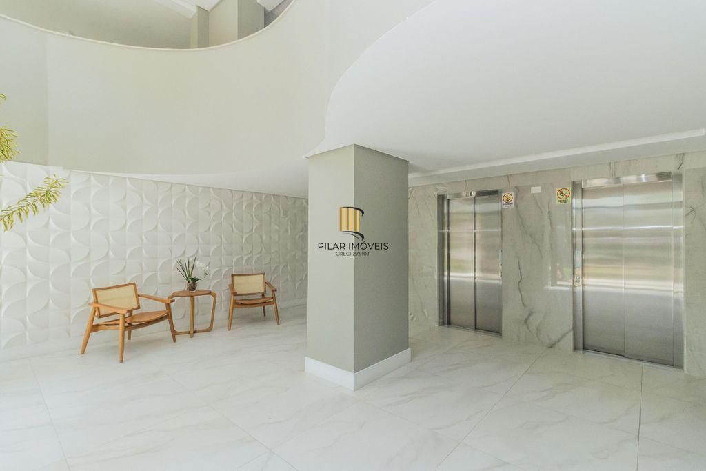 Apartamento com 03 suítes, 02 vagas de garagens individuais e escrituradas