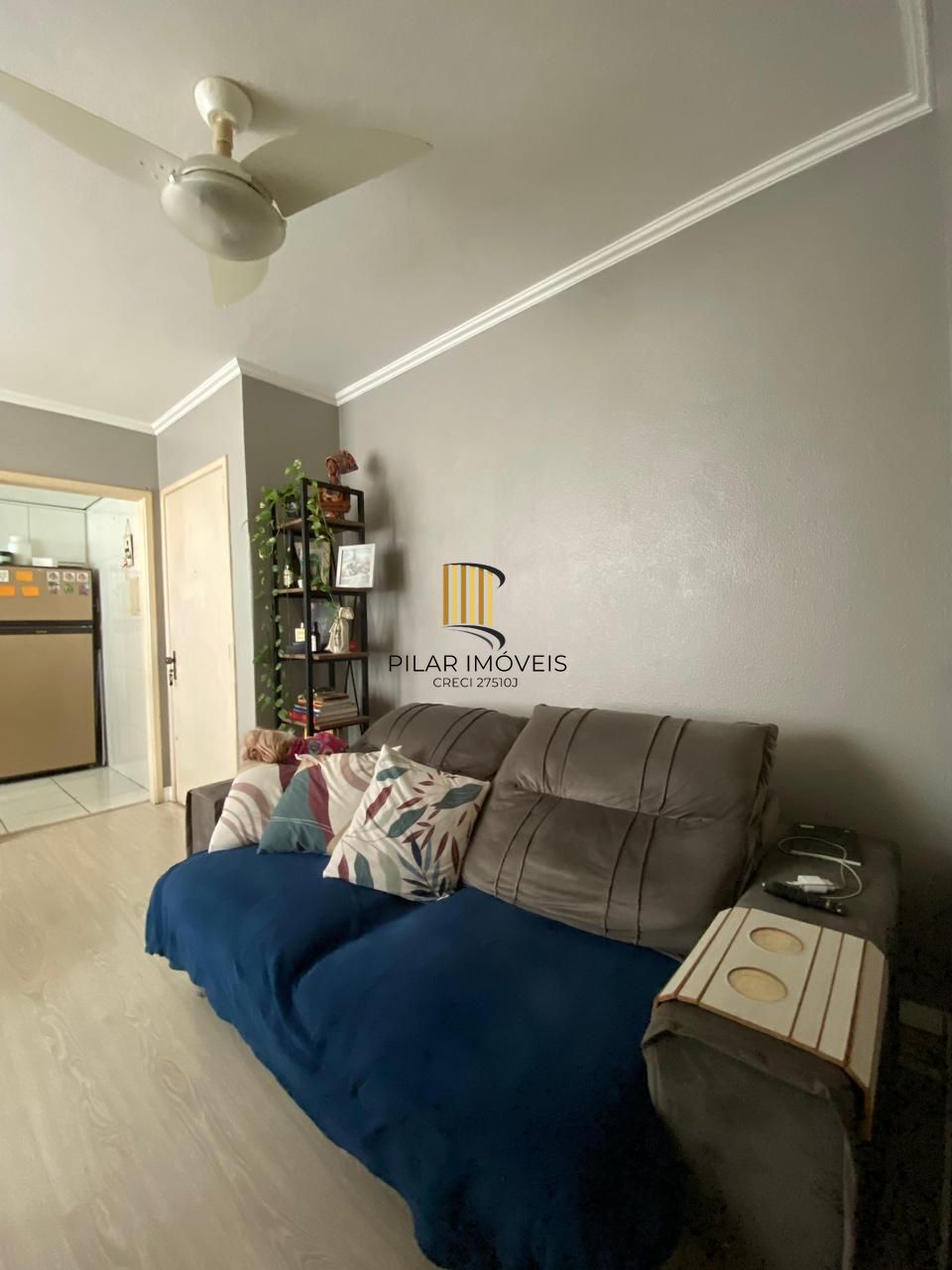 Apartamento 02 dormitórios com vaga de garagem escriturada