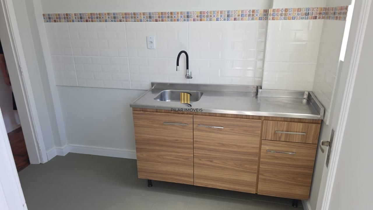 Apartamento 02 dormitórios sem garagem no bairro independência em porto alegre