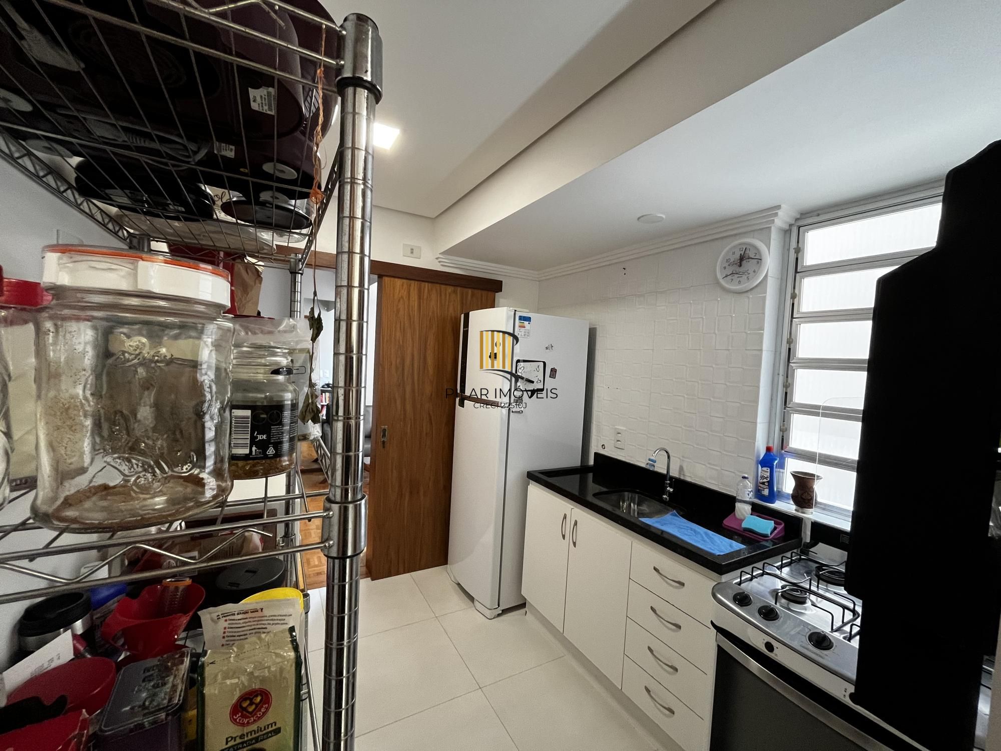 Apartamento com 02 dormitórios sem vaga de garagem