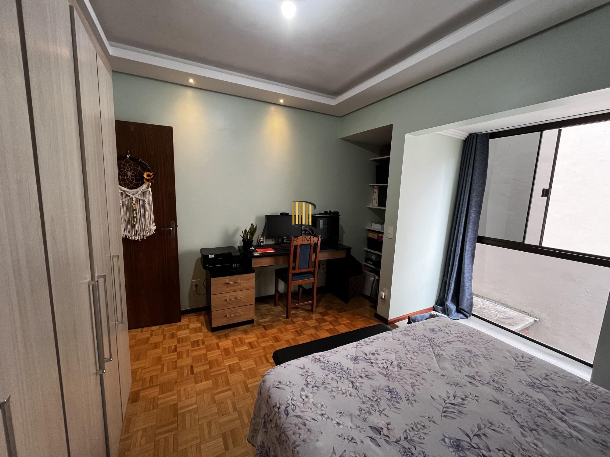 Apartamento com 02 dormitórios sem vaga de garagem