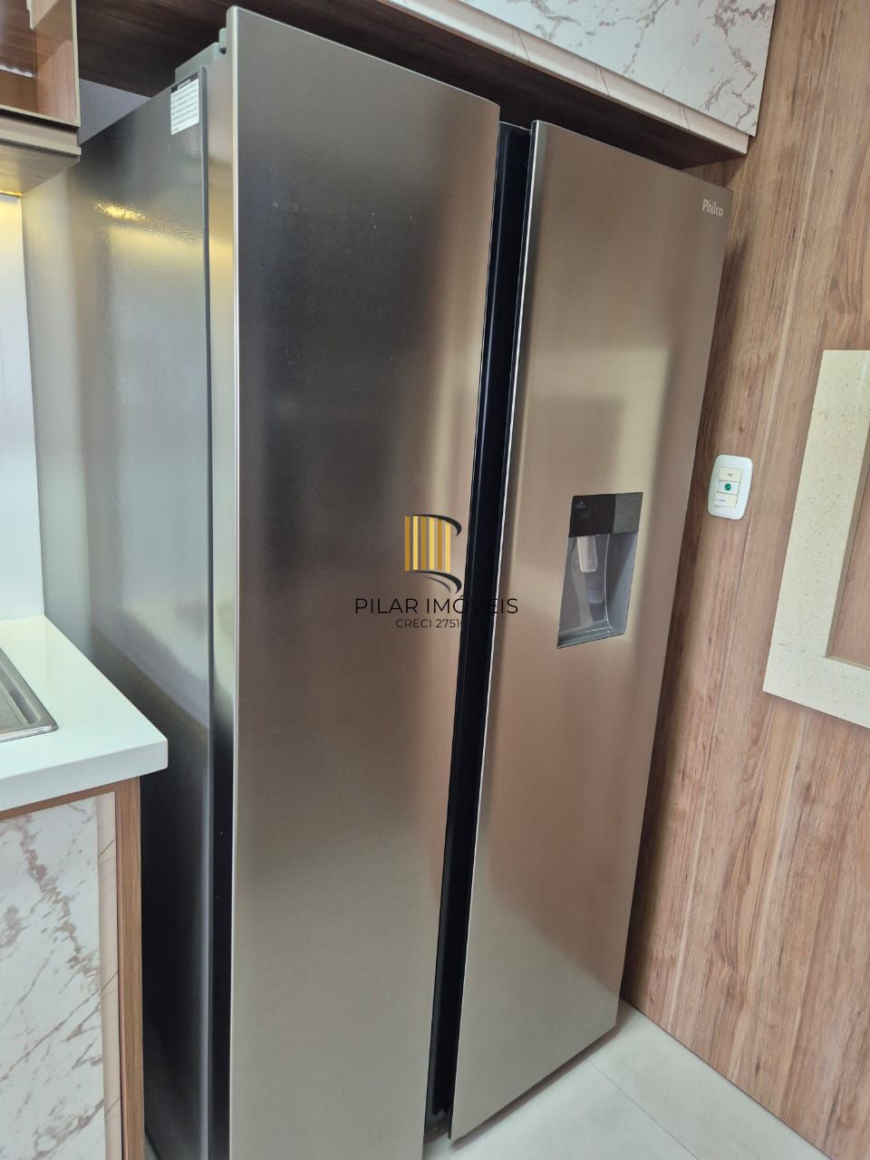 Apartamento com 02 suítes e duas vagas de garagem