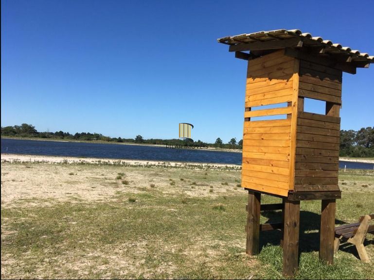 Terreno com 889,68 no Condominio Rancho Alegre e Feliz