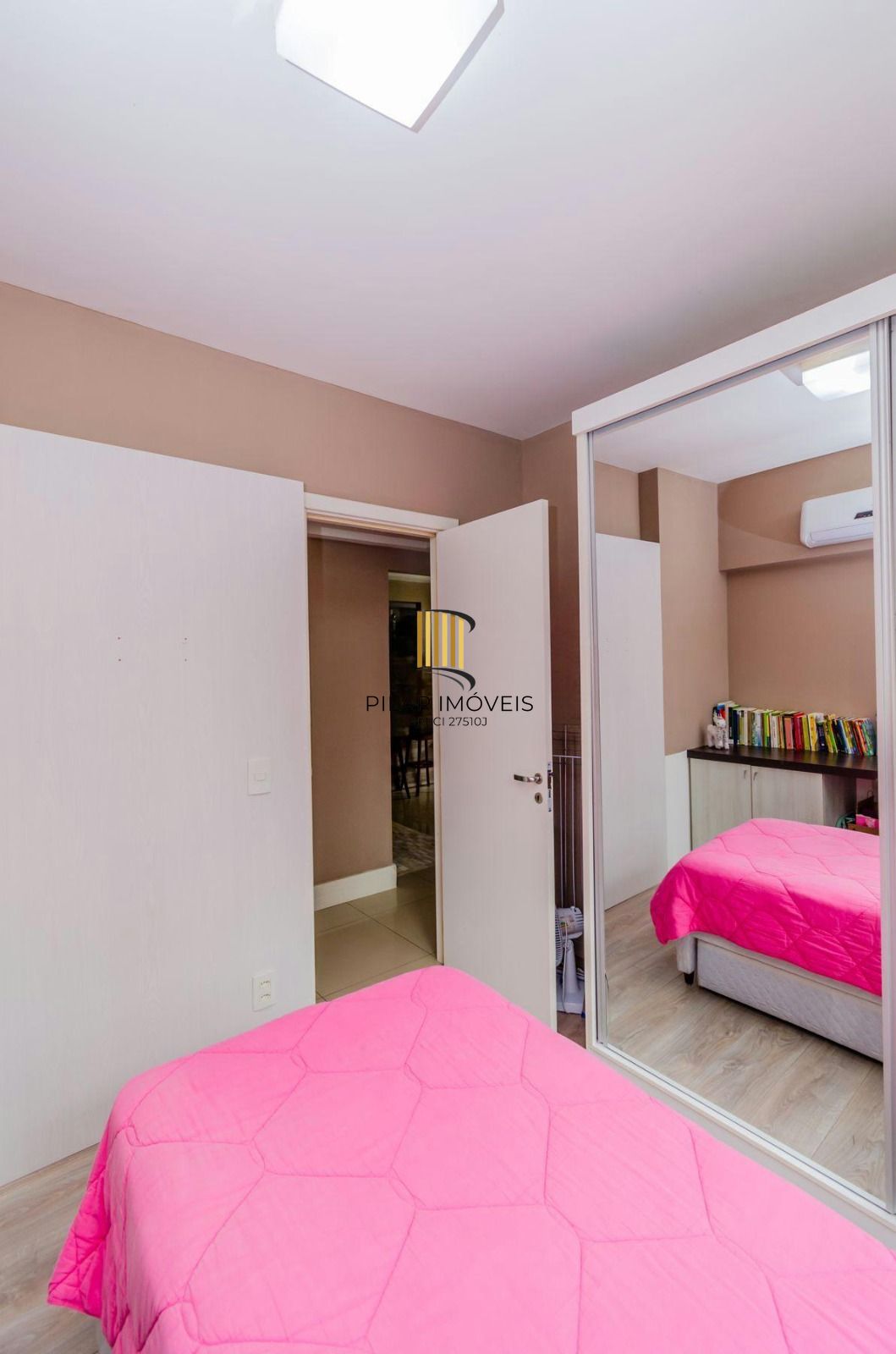 Apartamento 3 dormitórios  1 vaga Bairro Santana.