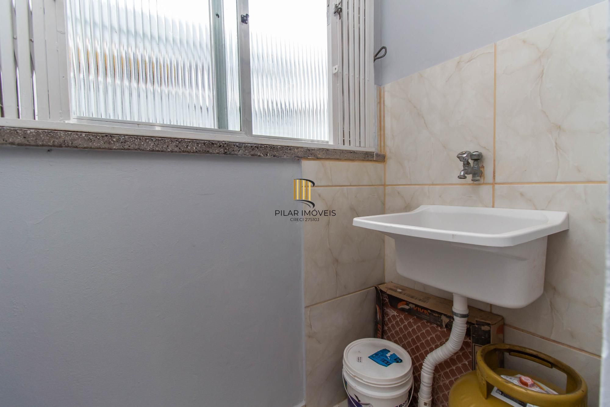 Studio mobiliado