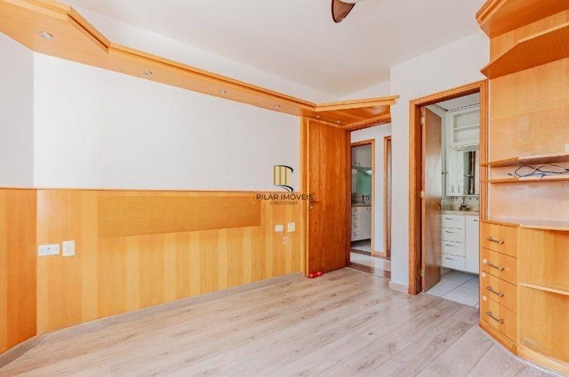 Apartamento com 03 dormitórios , 01 suíte e 02 vagas de garagem