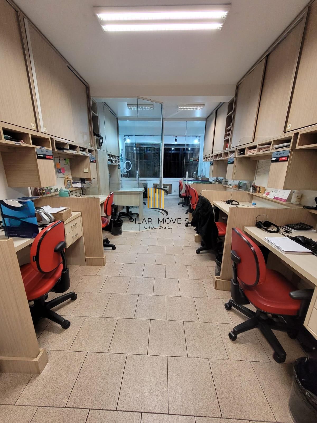 Sala Comercial 1 dormitório no bairro Passo da Areia