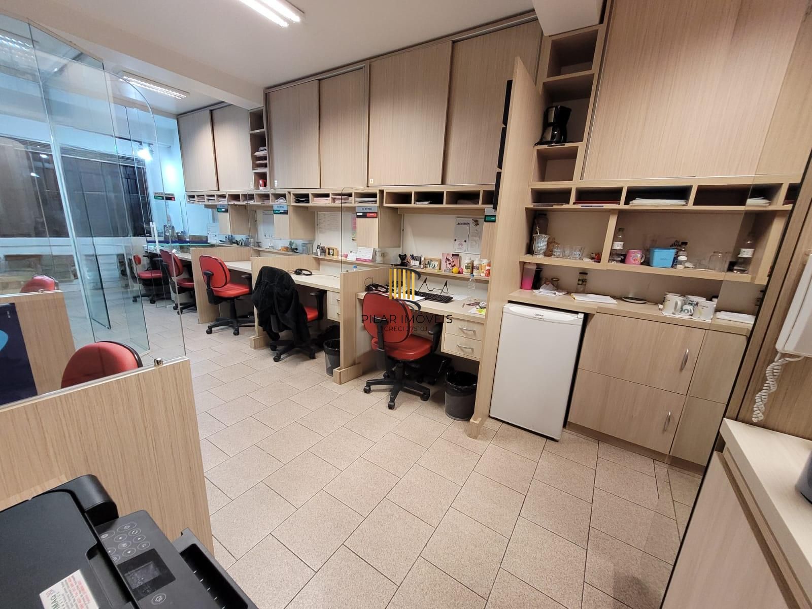 Sala Comercial 1 dormitório no bairro Passo da Areia