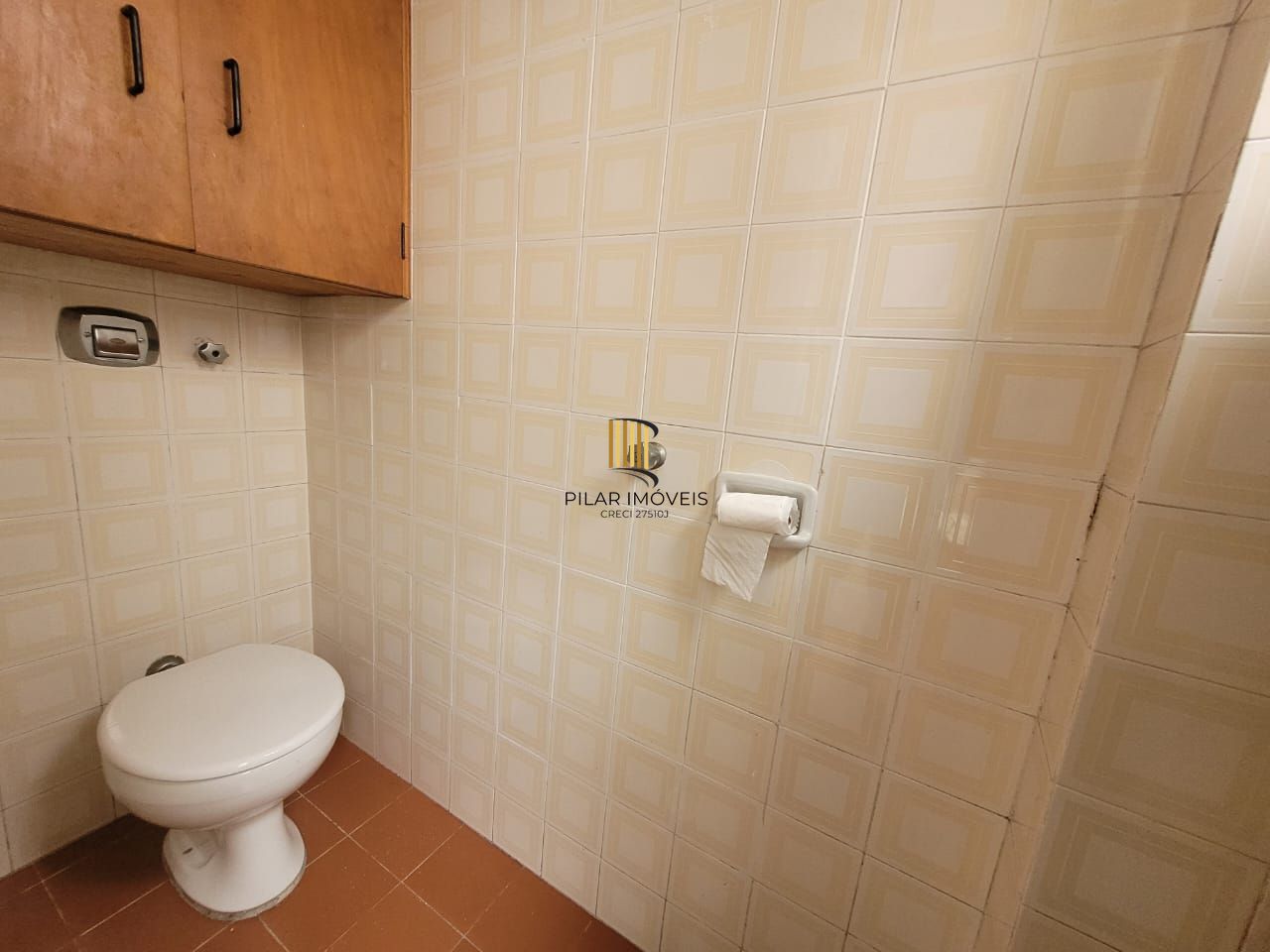 Apartamento de frente 2 dormitórios e vaga coberta próximo do Hospital Conceição