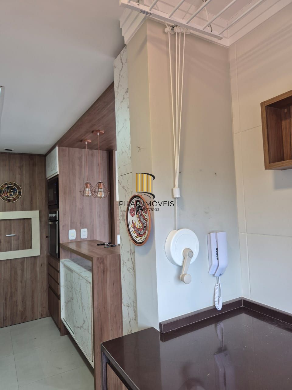 Apartamento com 02 suítes e duas vagas de garagem