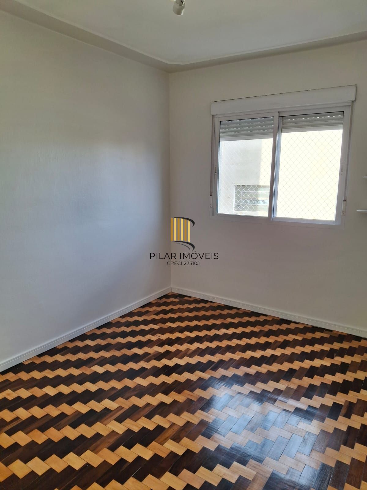 Apartamento com 03 dormiórios com bairro santana sem garagem