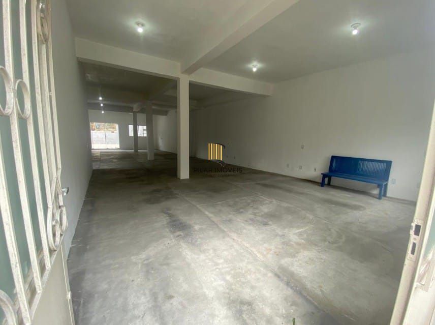 Casa Residencial ou Comercial Próxima ao Iguatemi – 379m² | 5 Vagas | Energia Solar