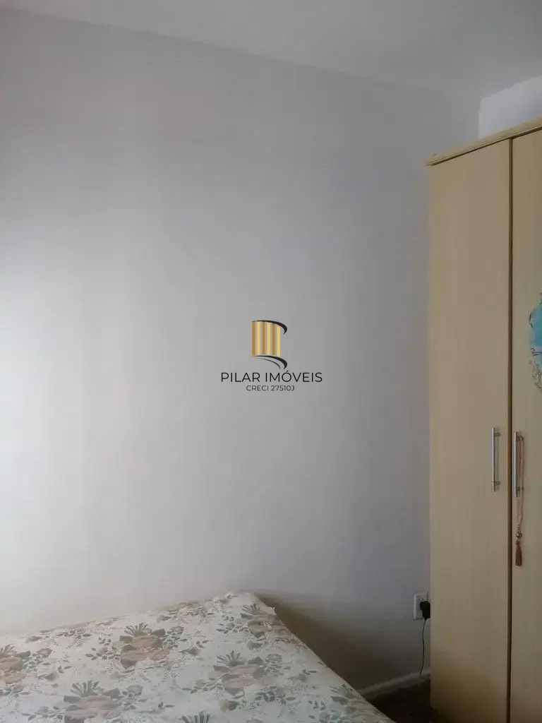 Apartamento com 03 dormitórios  com vaga
