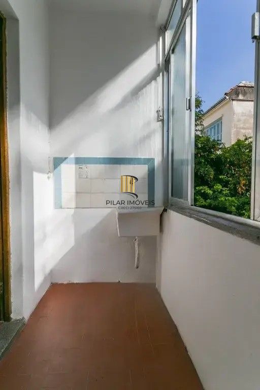 Apartamento 02 dormitórios térreo no Bairro Rio Branco