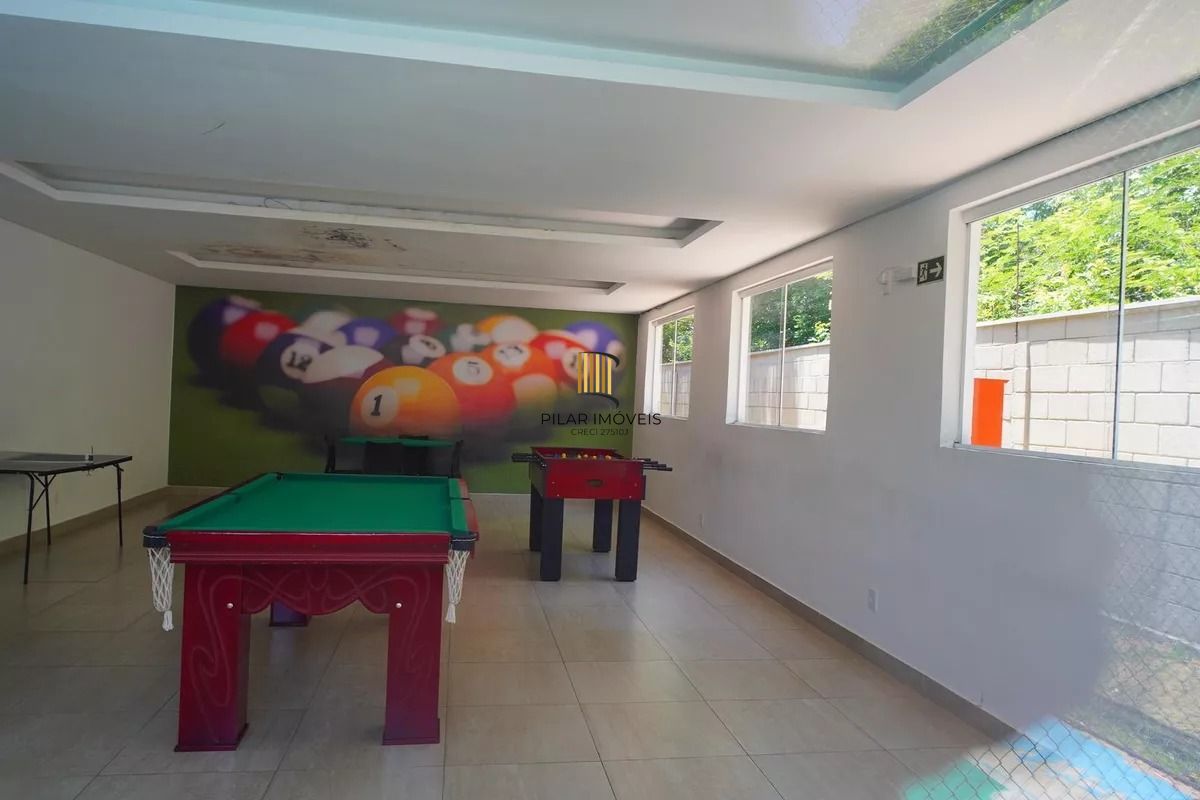 Apartamento com 02 dormitórios e  vaga escriturada