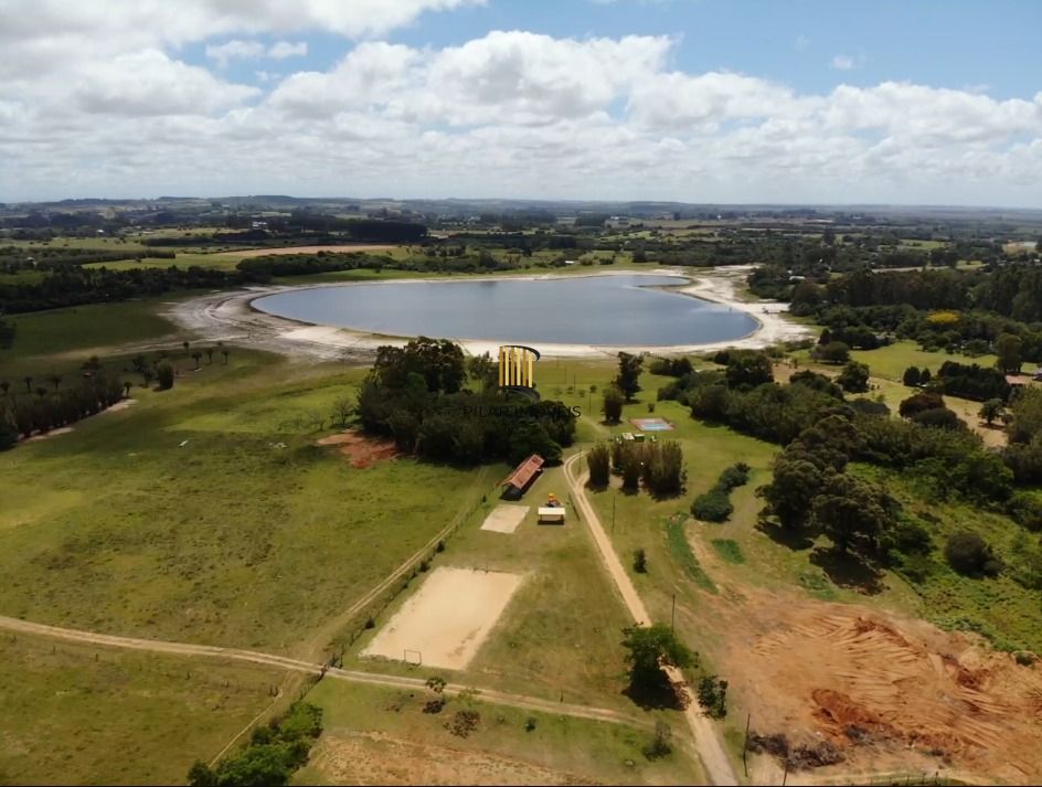 Terreno com 889,68 no Condominio Rancho Alegre e Feliz