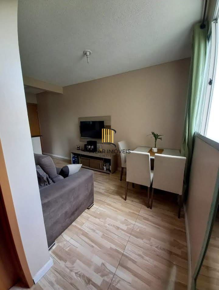 Apartamento com 02 dormitórios e vaga de estacionamento